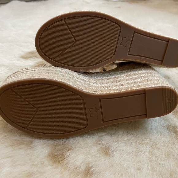 Marc Fisher Gold Espadrille Wedges - Picture 5 of 6